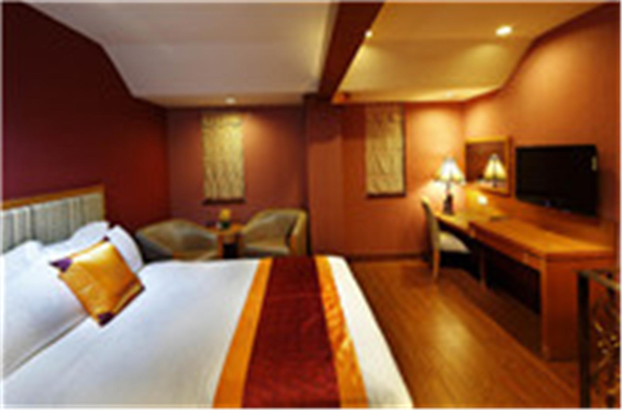 Royal Garden Hotel Guangzhou Dış mekan fotoğraf