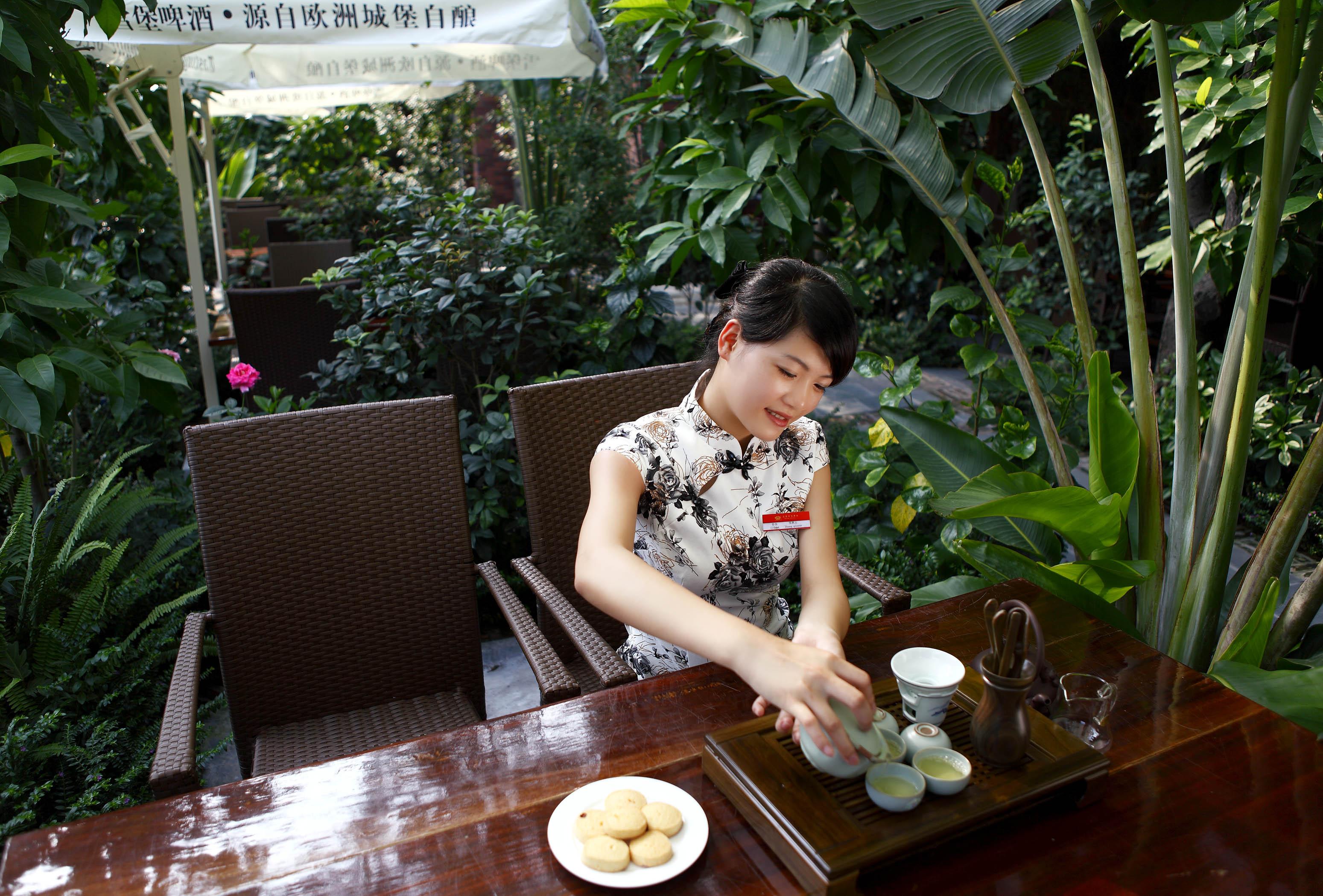 Royal Garden Hotel Guangzhou Dış mekan fotoğraf