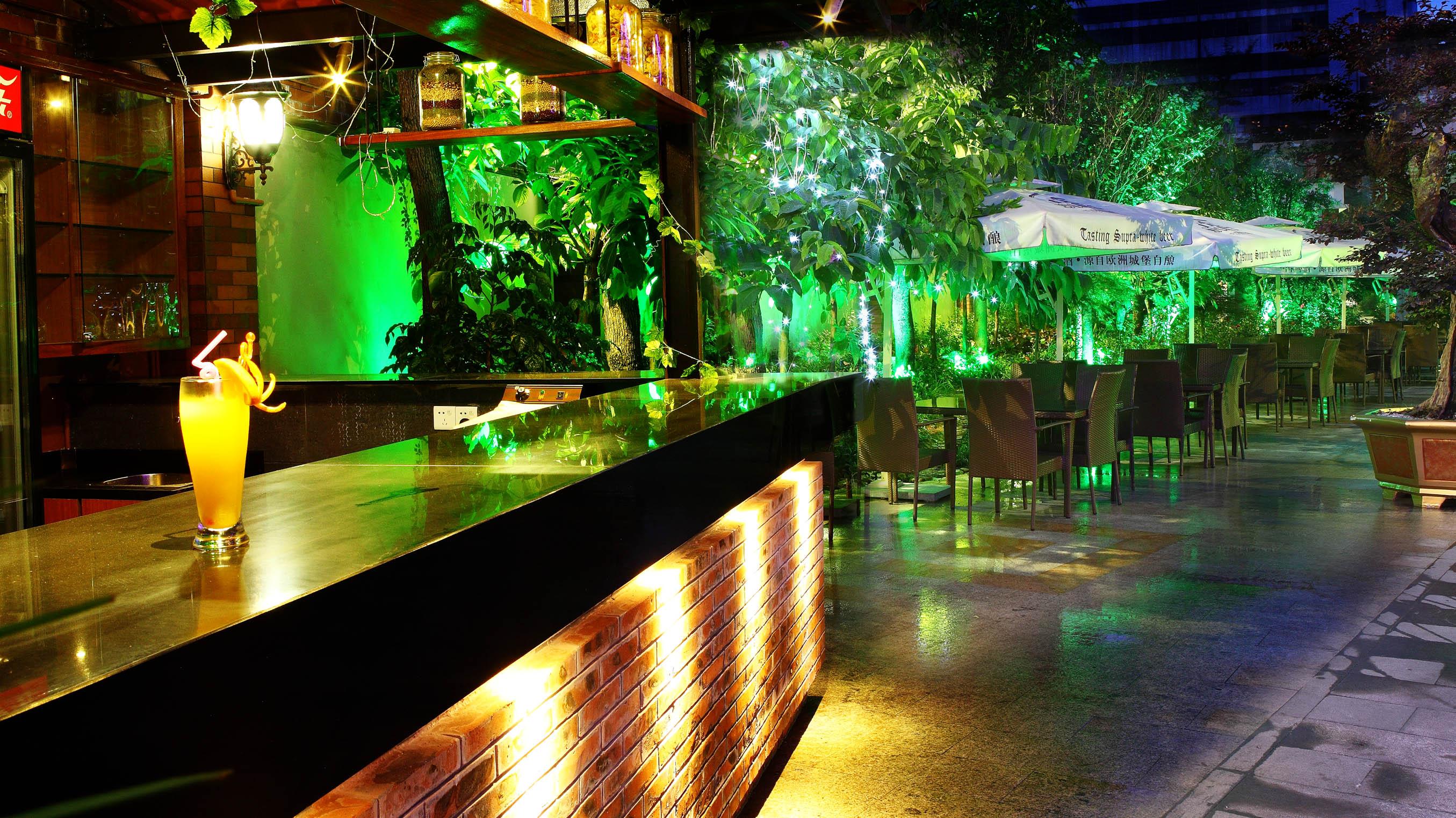 Royal Garden Hotel Guangzhou Dış mekan fotoğraf