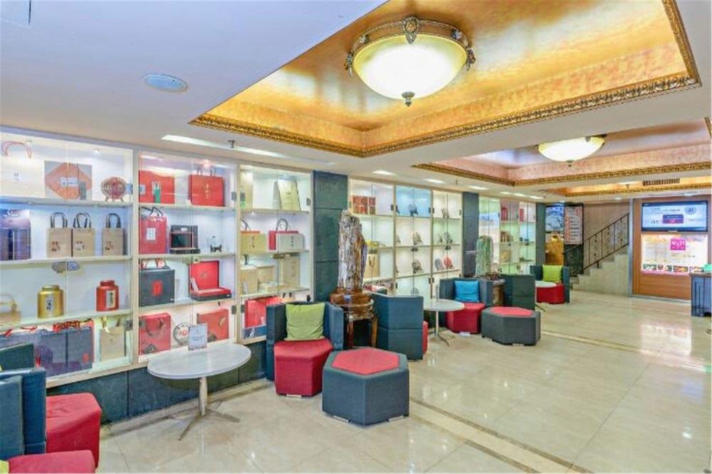 Royal Garden Hotel Guangzhou Dış mekan fotoğraf