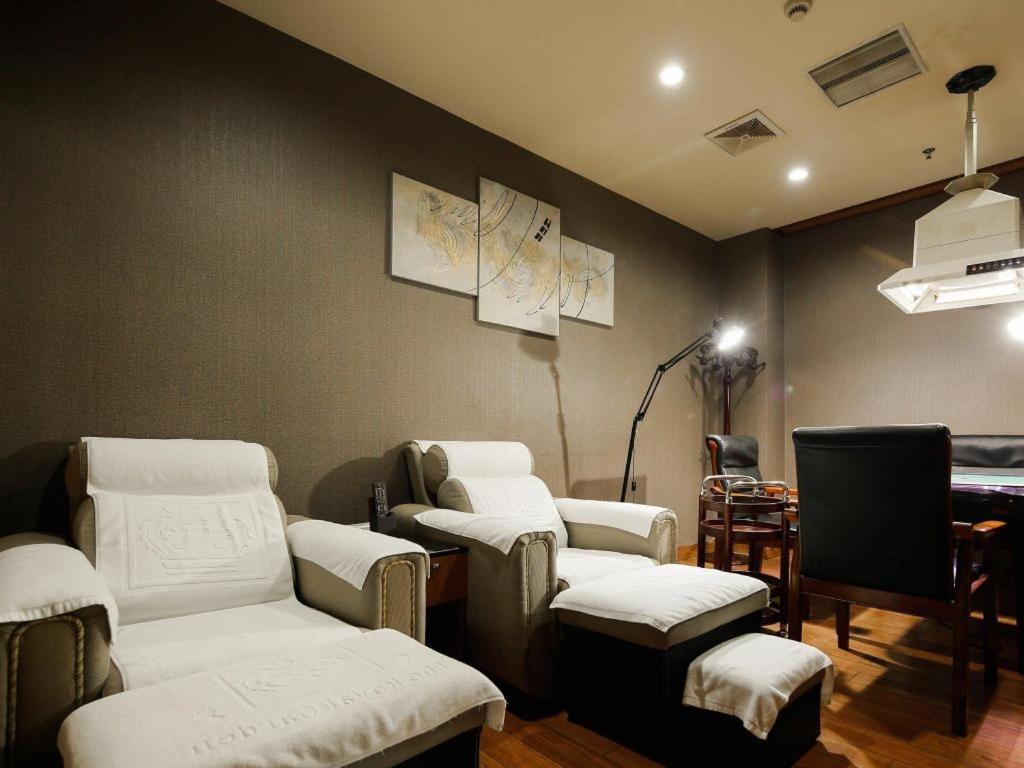 Royal Garden Hotel Guangzhou Dış mekan fotoğraf
