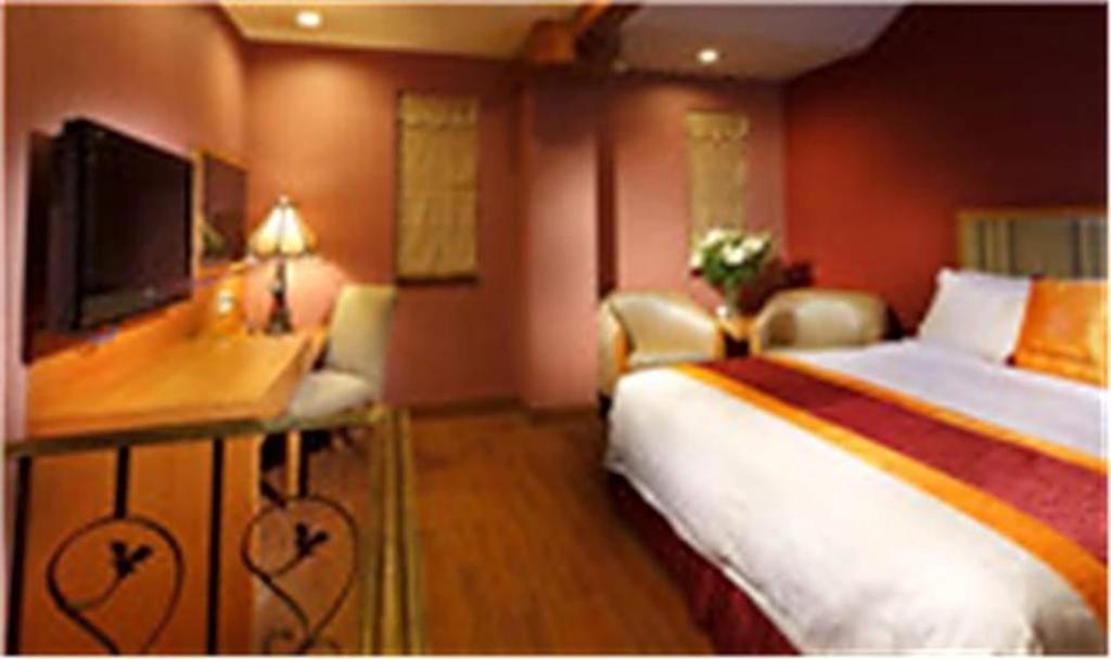 Royal Garden Hotel Guangzhou Dış mekan fotoğraf